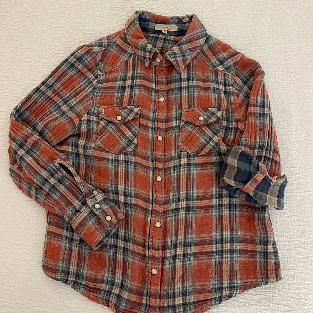Chelsea & Violet Rust & Navy Crinkle Plaid Button Down | Size M